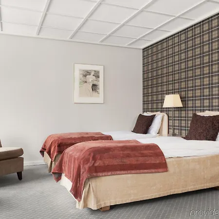 Scandic Neptun 4*